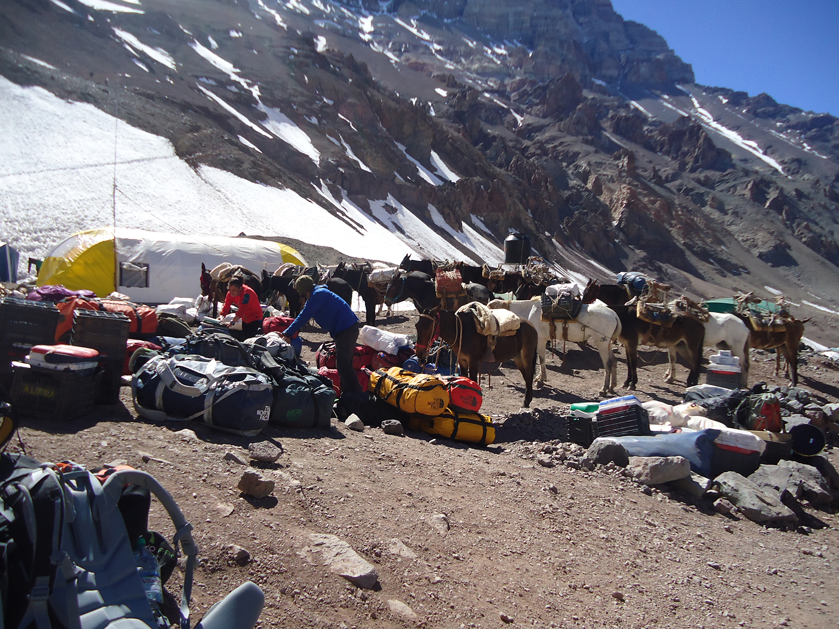 Oferta laboral para temporada en el Aconcagua 2024/25